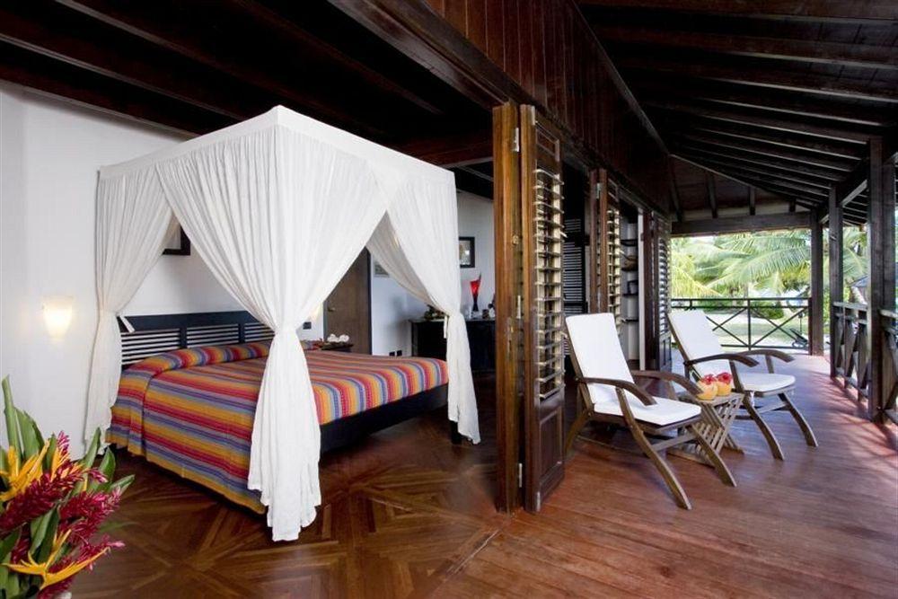 New Emerald Cove Hotel Baie Sainte Anne Ngoại thất bức ảnh