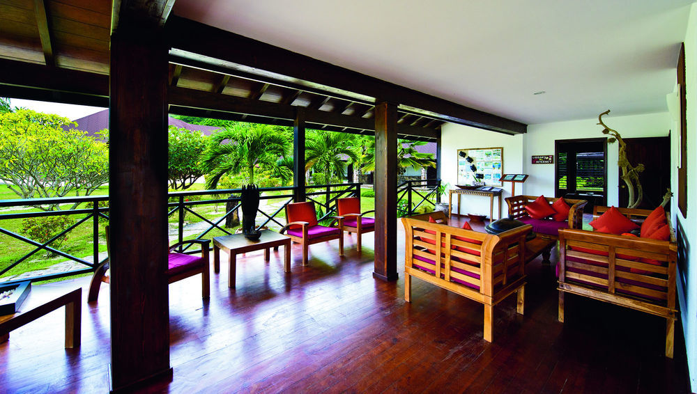 New Emerald Cove Hotel Baie Sainte Anne Ngoại thất bức ảnh
