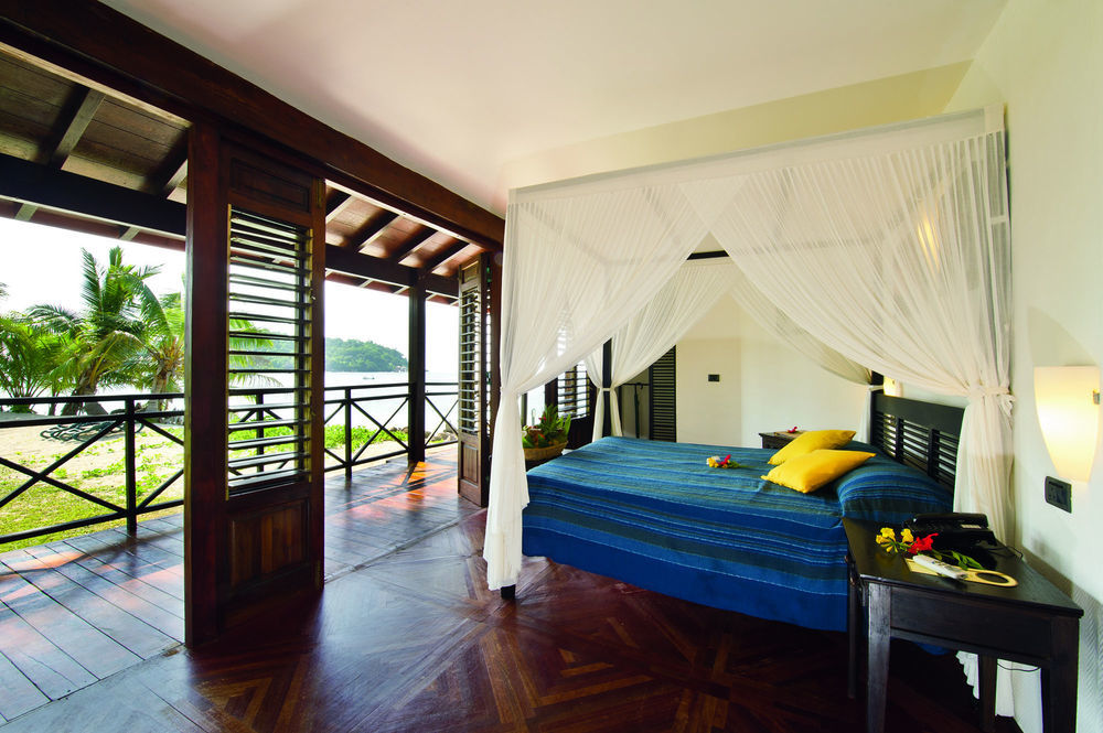 New Emerald Cove Hotel Baie Sainte Anne Ngoại thất bức ảnh