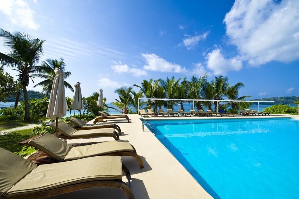 New Emerald Cove Hotel Baie Sainte Anne Ngoại thất bức ảnh