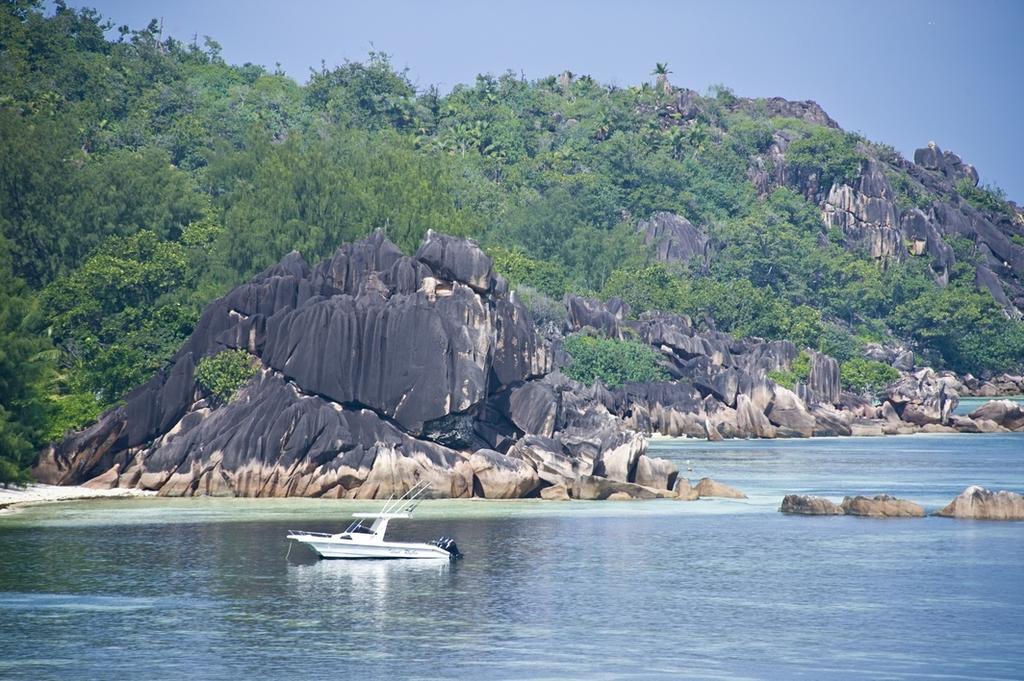 New Emerald Cove Hotel Baie Sainte Anne Ngoại thất bức ảnh