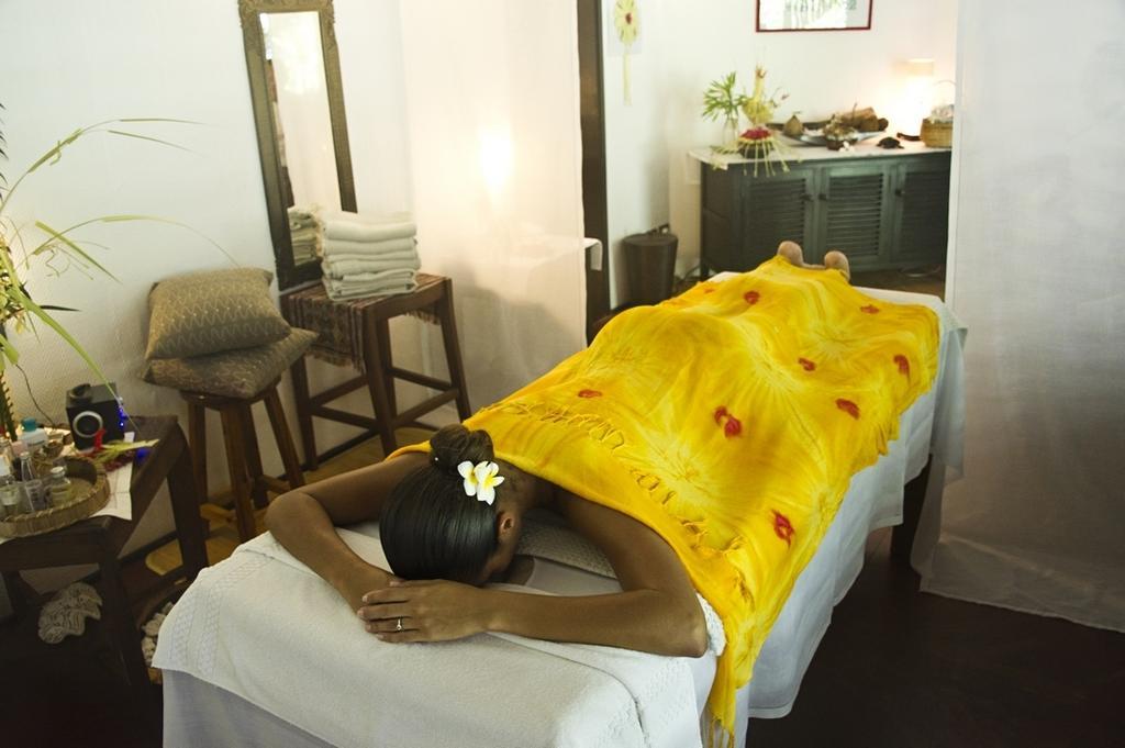 New Emerald Cove Hotel Baie Sainte Anne Ngoại thất bức ảnh